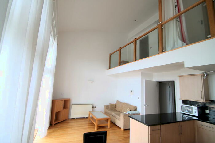 3 Bedroom Penthouse To Rent In The Vista Building, SE18