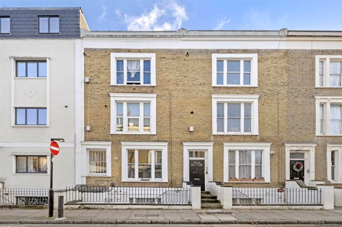 2 Bedroom Flat For Sale In Marlborough Road, Finsbury Park, N19