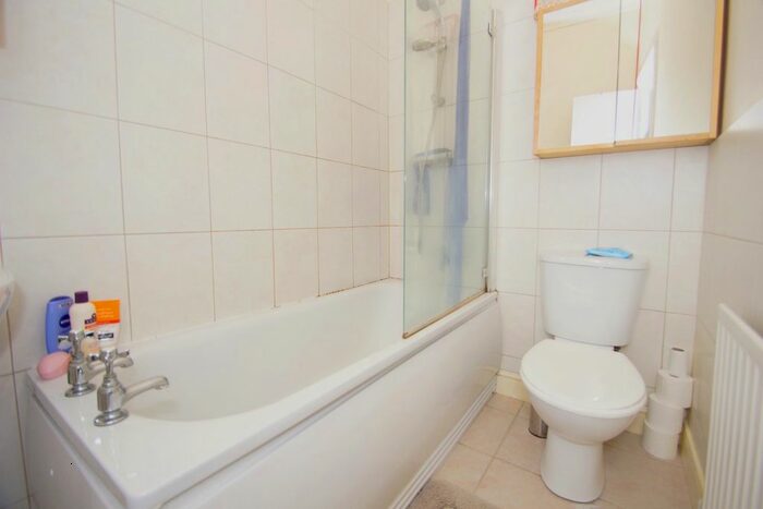 1 Bedroom Flat To Rent In Anerley Park, London, SE20