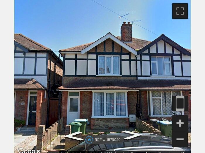 3 Bedroom Semi-Detached House To Rent In Kenilworth Road, Bognor Regis, PO21