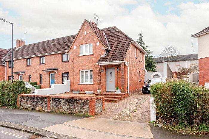 3 Bedroom End Of Terrace House For Sale In Lydney Road, Southmead, Bristol, BS10
