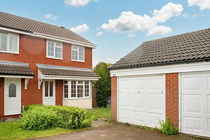 3 Bedroom Semi-Detached House To Rent In Thirlmere, Huntingdon, Cambridgeshire, PE29