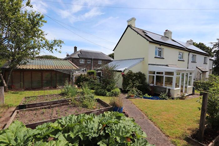 3 Bedroom Semi-Detached House For Sale In Halwill, Beaworthy, EX21