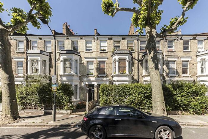 2 Bedroom Flat To Rent In Agate Road, Brackenbury Village, W6