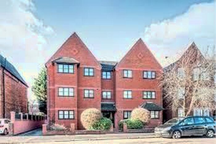 1 Bedroom Flat To Rent In Gerald Court, Hurst Grove, Bedford, MK40
