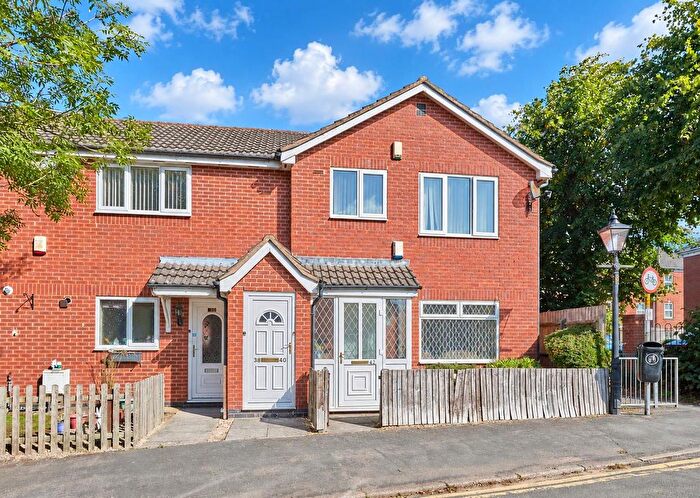 1 Bedroom Flat For Sale In Wood Street, Hinckley, LE10
