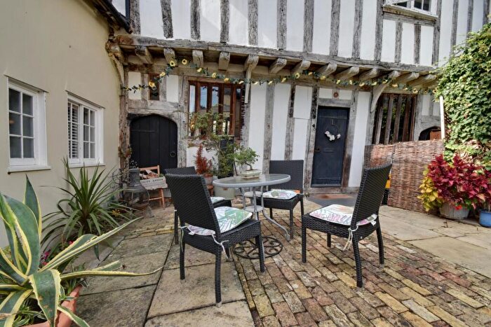 2 Bedroom Cottage For Sale In East Street, Coggeshall, Colchester, Essex, CO6