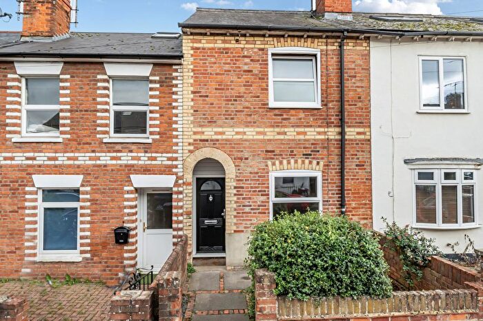 3 Bedroom Terraced House For Sale In Hatherley Road, Reading, Berkshire, RG1