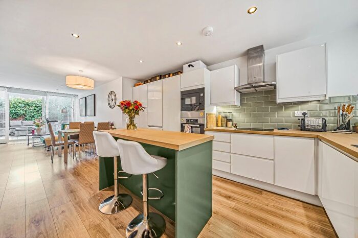 2 Bedroom Terraced House For Sale In Glanville Road, Brixton, London, SW2