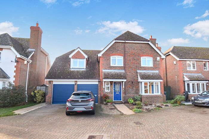 4 Bedroom Detached House For Sale In The Paddocks, Hilton, PE28