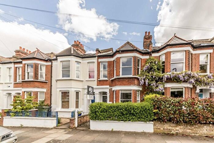 4 Bedroom Terraced House To Rent In Pentney Road, London, SW12
