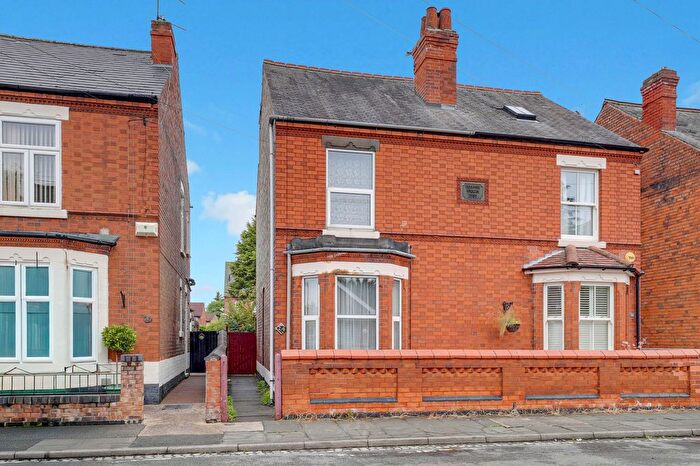 3 Bedroom Semi-Detached House For Sale In Myrtle Avenue, Long Eaton, NG10