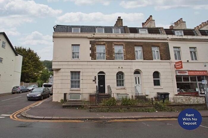 2 Bedroom Maisonette To Rent In Folkestone Road, Dover, Kent, CT17