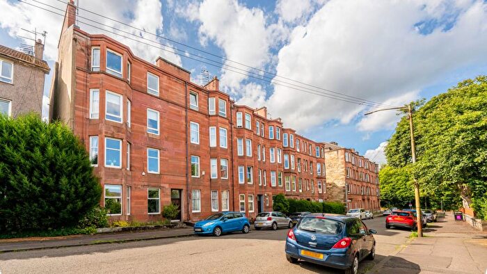2 Bedroom Flat For Sale In Ellangowan Road, Flat /, Shawlands, Glasgow, G41