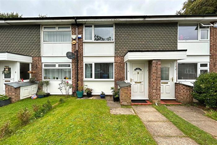 2 Bedroom Terraced House For Sale In Old Well Walk, Sale, M33