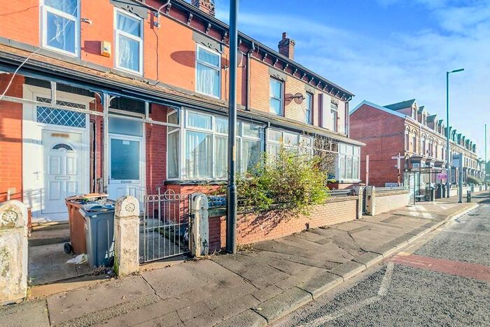 1 Bedroom Flat To Rent In Stockport Road, Manchester, Greater Manchester, M19