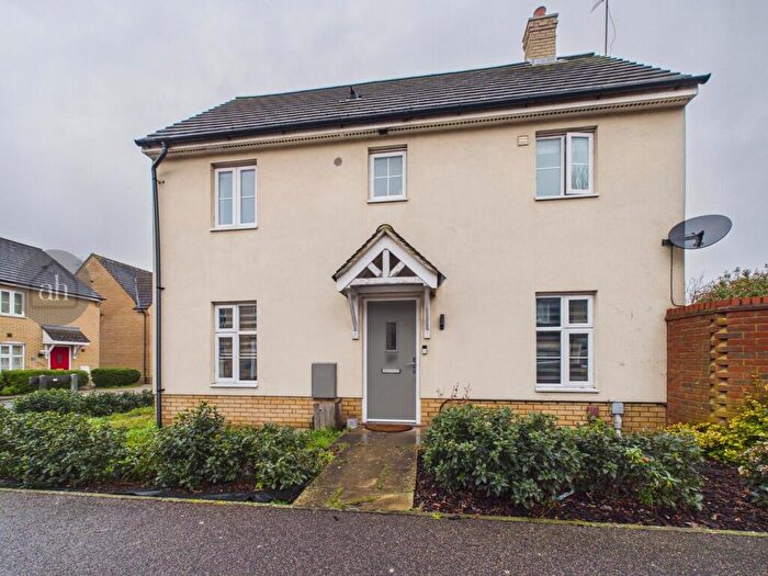 3 Bedroom House For Sale In Mead Road, Bury St. Edmunds, IP32