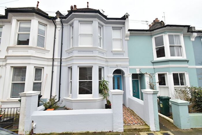 3 Bedroom Terraced House To Rent In Montgomery Street, Hove, BN3