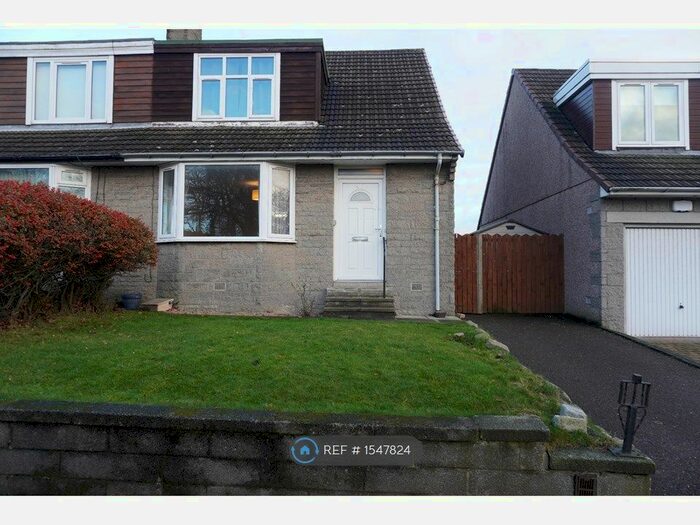 3 Bedroom Semi-Detached House To Rent In North Anderson Drive, Aberdeen, AB15