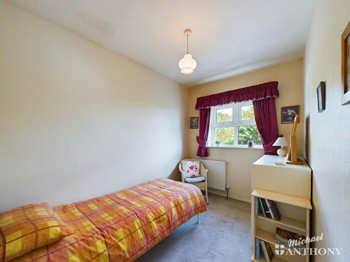 4 Bedroom Detached House For Sale In Old Farm Close, Horton, LU7