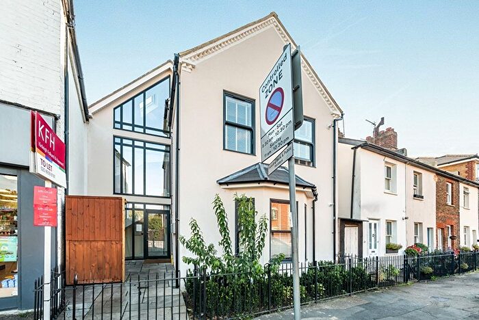 1 Bedroom Flat To Rent In Canbury Park Road, Kingston Upon Thames, KT2