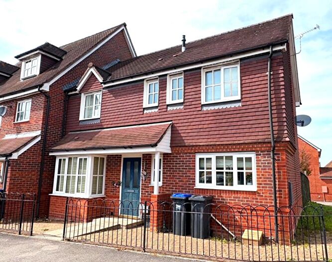 3 Bedroom End Of Terrace House For Sale In Carpenter Drive, Amesbury, Salisbury, SP4