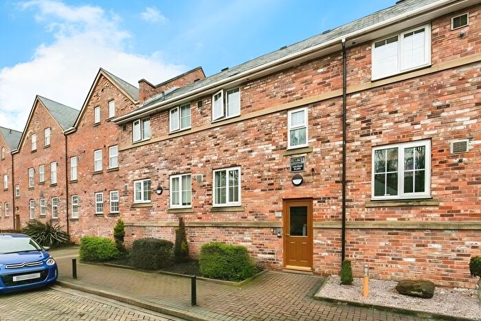 2 Bedroom Flat To Rent In Raddle Wharf, Dock Street, Ellesmere Port, CH65