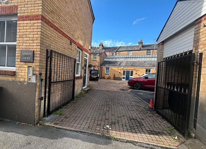 2 Bedroom Property To Rent In Seamoor Road, Bournemouth, BH4