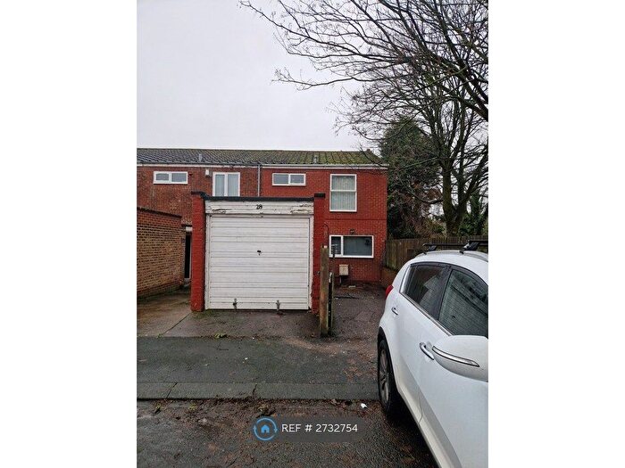 3 Bedroom End Terrace House To Rent In Craigmillar Close, Newcastle Upon Tyne, NE5