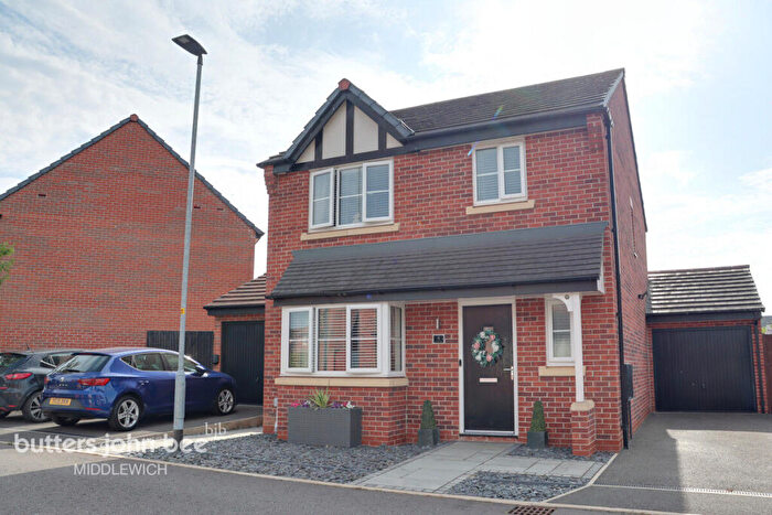 3 Bedroom Detached House For Sale In Occleston Place, Middlewich, CW10
