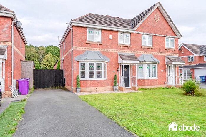 3 Bedroom Semi-Detached House For Sale In Riviera Drive, Croxteth, Liverpool, L11