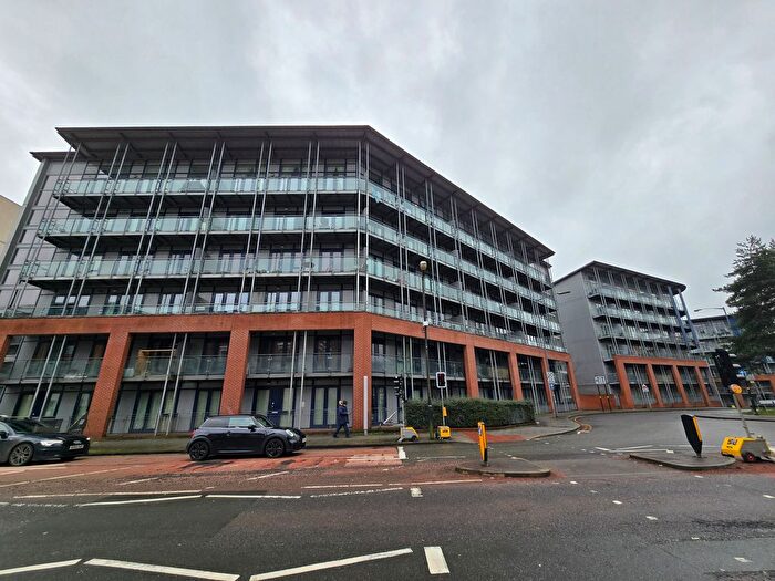 2 Bedroom Flat For Sale In Bath Row, Birmingham, B15