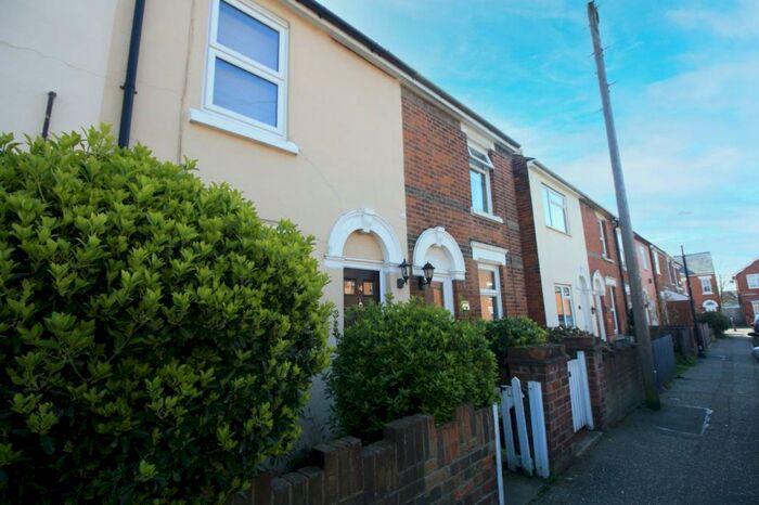 2 Bedroom Terraced House To Rent In Albion Grove, Colchester, Essex, CO2