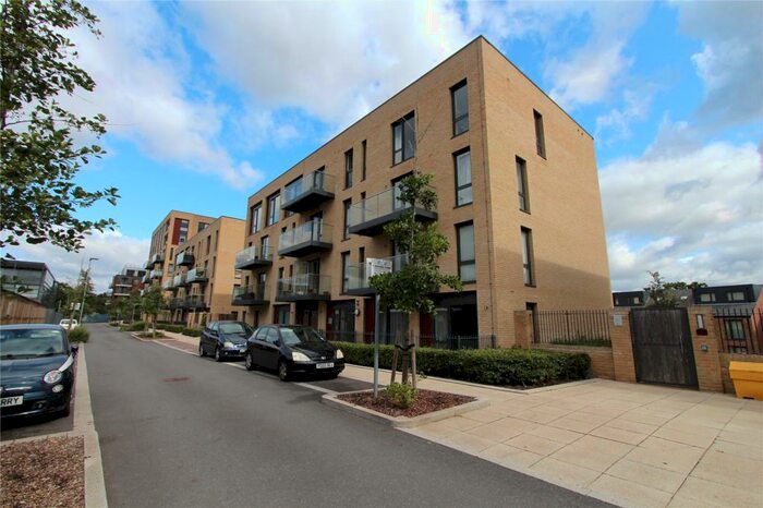 2 Bedroom Apartment To Rent In Metropolitan Court, Hayling Way, Edgware, HA8