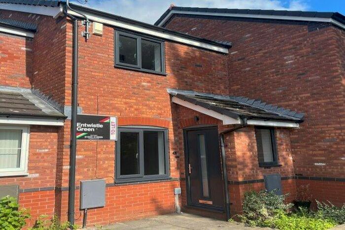 2 Bedroom Mews To Rent In Lawton Close, Warrington, WA3