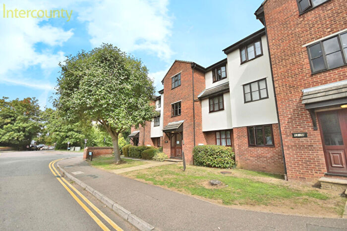 1 Bedroom Apartment To Rent In Rushes Court, Bishop's Stortford, Hertfordshire, CM23
