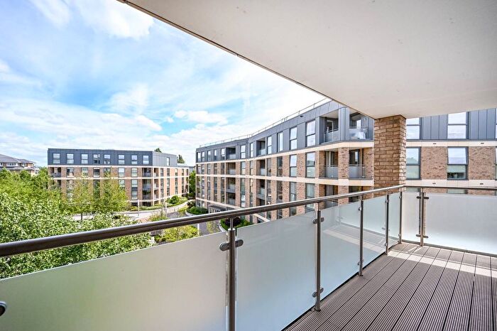 1 Bedroom Flat To Rent In Levett Square, Kew, Richmond, TW9