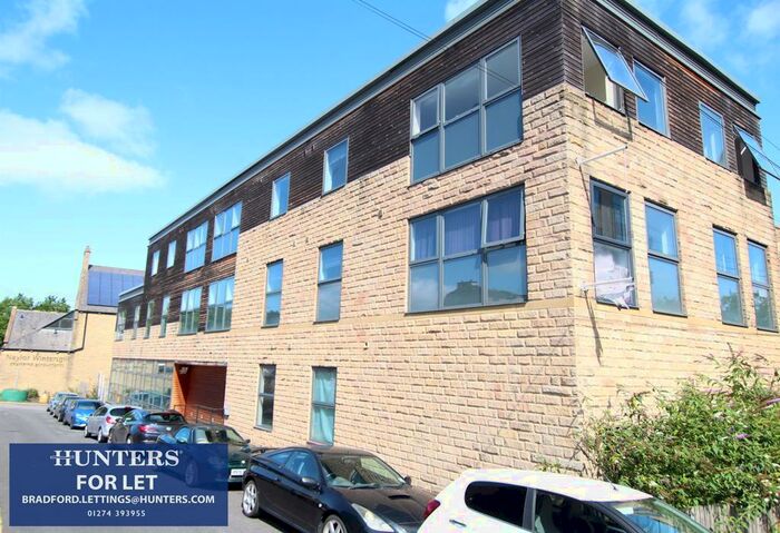1 Bedroom Flat To Rent In Room Hallgate Salem Street, Bradford, BD1