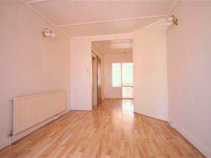 2 Bedroom Terraced House To Rent In The Sunny Road, Enfield, EN3