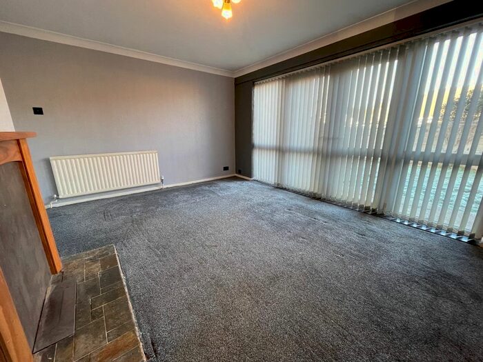 3 Bedroom Semi Detached House For Sale In Keynsham Close, Alvaston