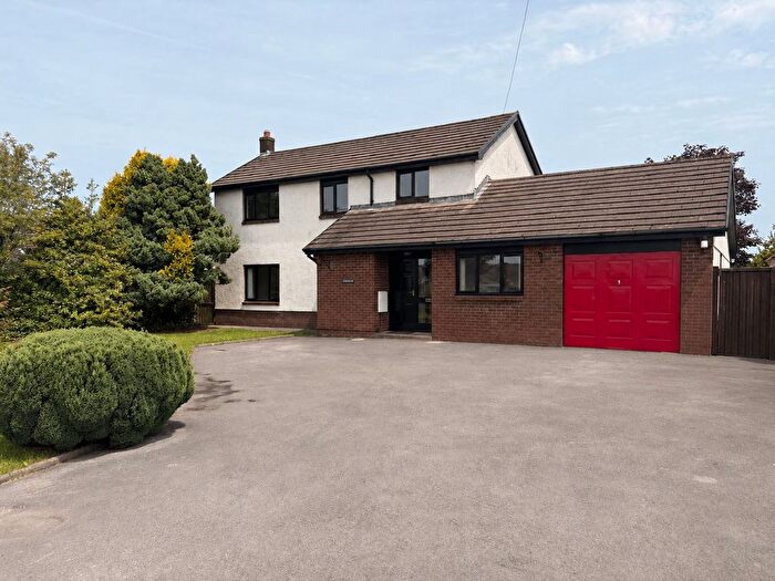 4 Bedroom Detached House For Sale In Nantgaredig, Carmarthen, SA32