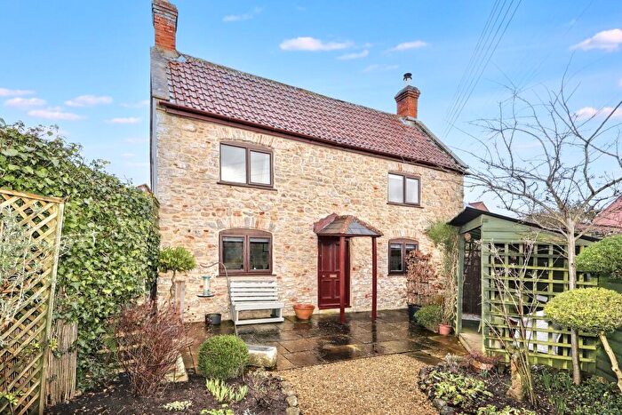 4 Bedroom Detached House For Sale In Pound Lane, Easton, BA5