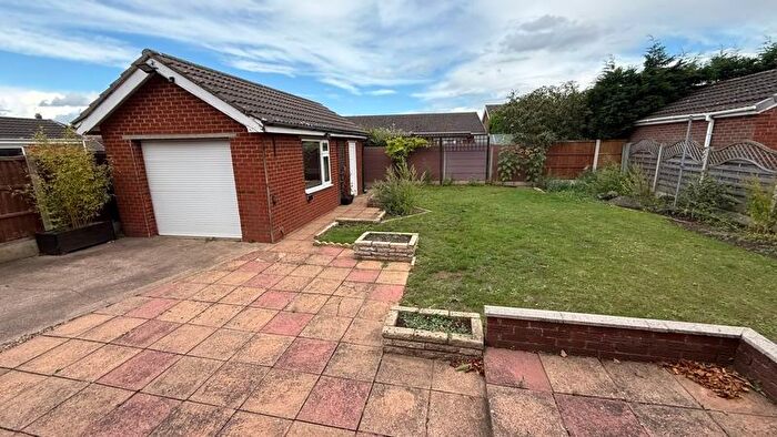 3 Bedroom Detached Bungalow For Sale In Jonquil Avenue, Scunthorpe, DN16