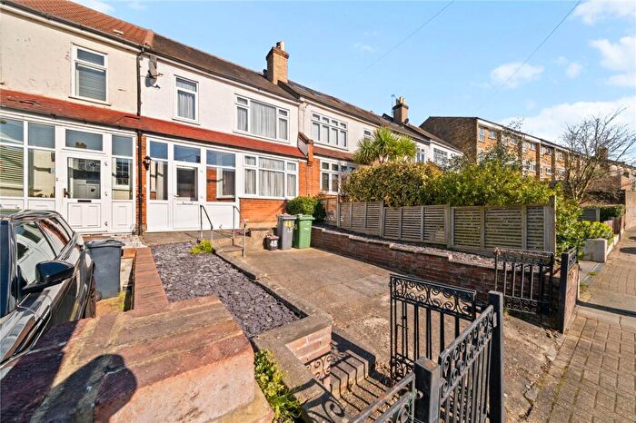 3 Bedroom Terraced House For Sale In Auckland Hill, West Norwood, London, SE27
