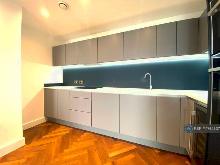 2 Bedroom Flat To Rent In Owen Street, Manchester, M15