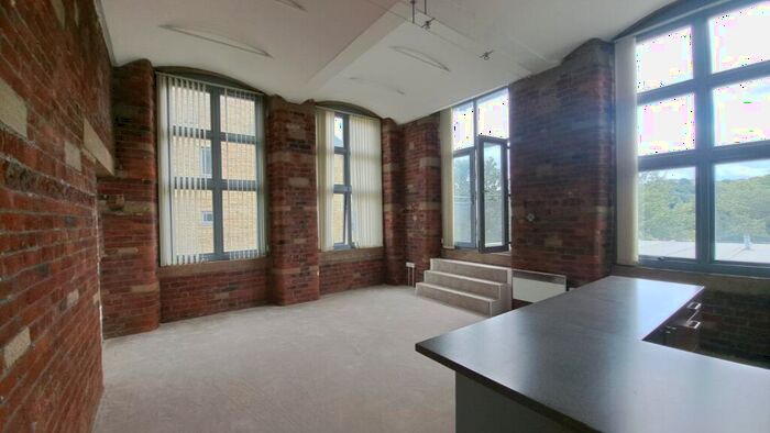 3 Bedroom Apartment To Rent In Valley Mills, Park Road, Elland, HX5