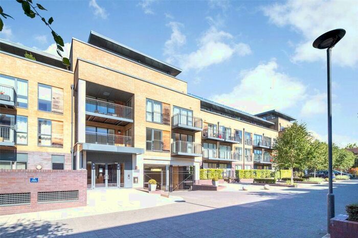 1 Bedroom Apartment To Rent In Newton Court, Kingsley Walk, Cambridge, CB5