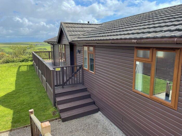 3 Bedroom Lodge For Sale In Whitsand Bay Fort, PL10