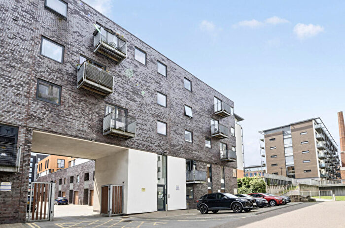 1 Bedroom Apartment For Sale In Advent Way, Manchester, Greater Manchester, M4
