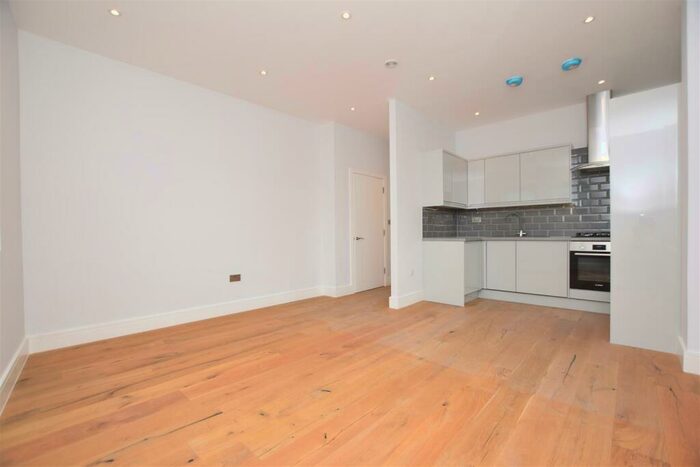 1 Bedroom Apartment To Rent In Newfoundland Circus, Bristol, BS2